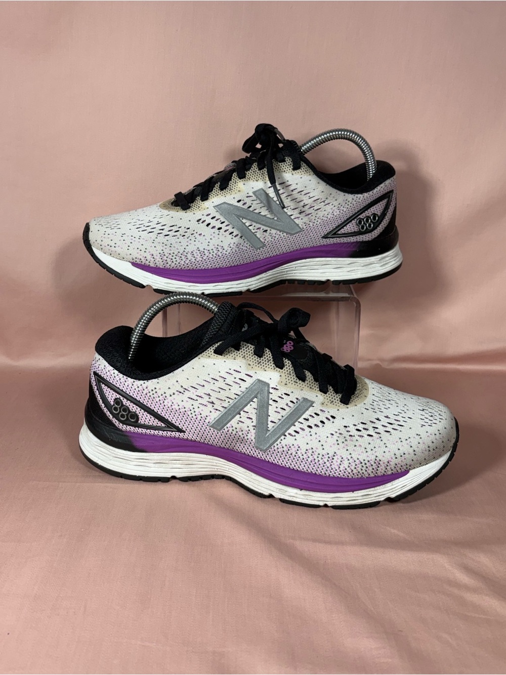 New Balance Women's 880 V9 White/Purple/Black Running Shoes SZ 8.5